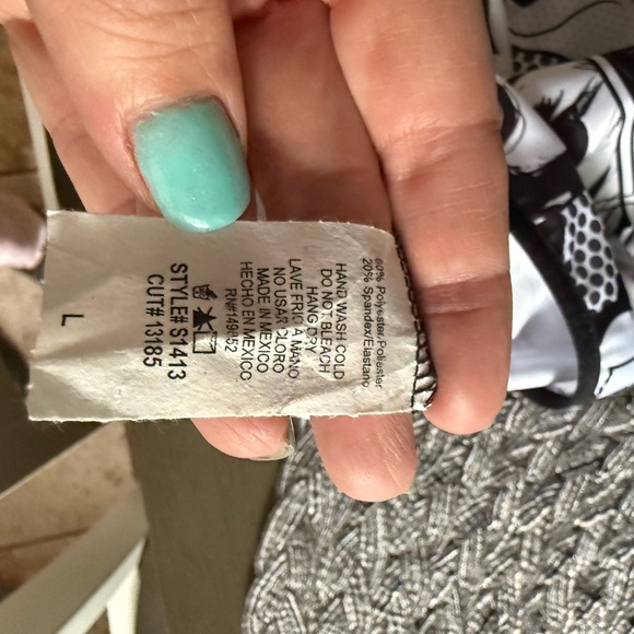 Anime Graphic Black and White Skirt - Picture 6 of 6